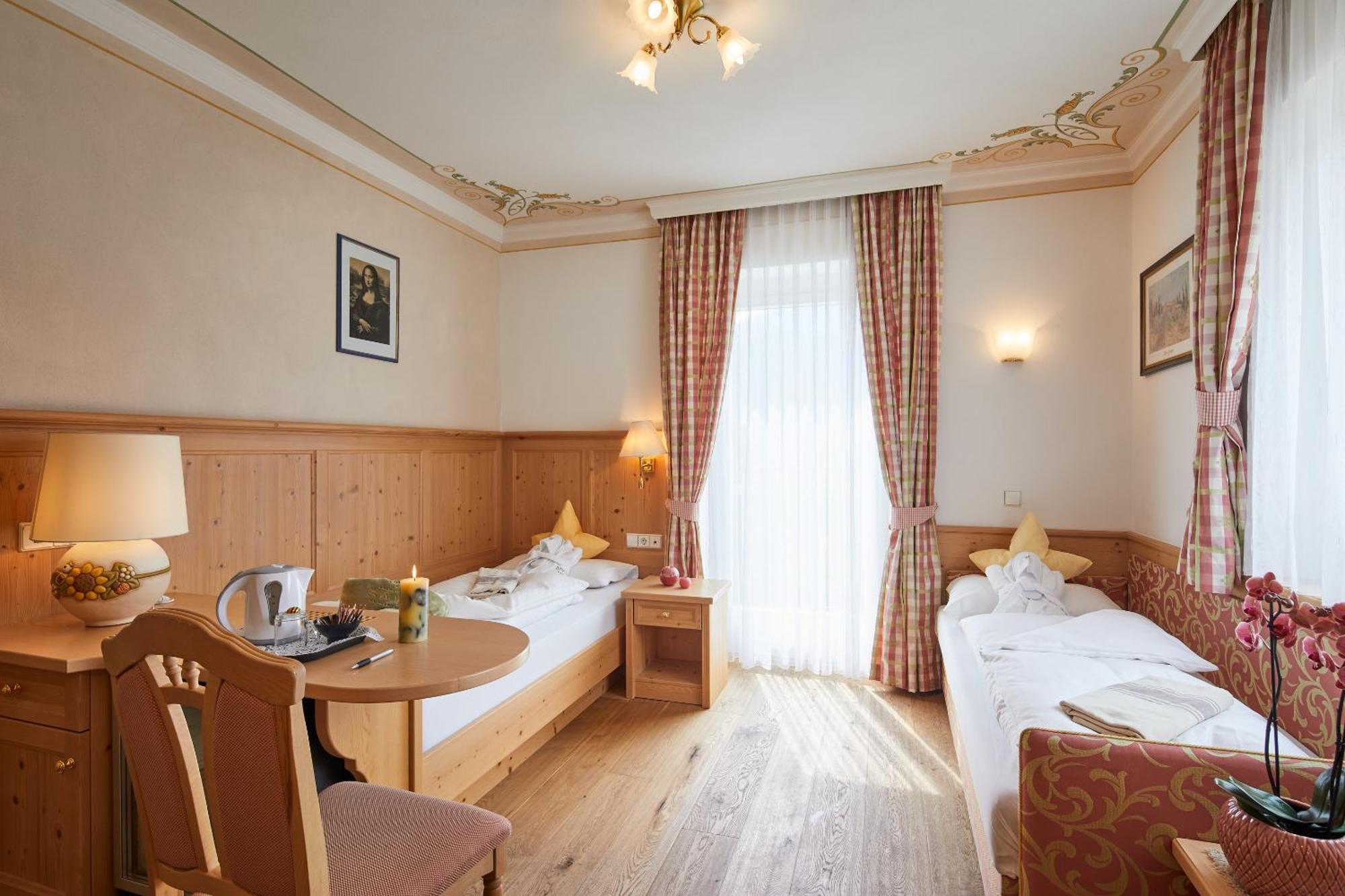 Dolomites Wellness Hotel Savoy La Villa  Quarto foto