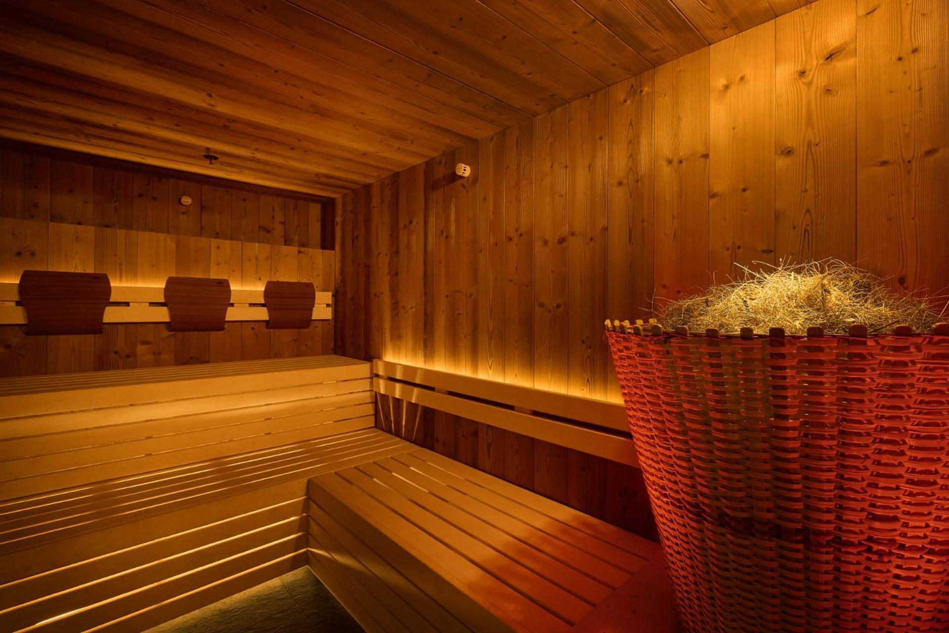 Dolomites Wellness Hotel Savoy La Villa  Exterior foto